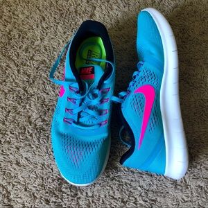 Women’s Nike Free Run Shoes